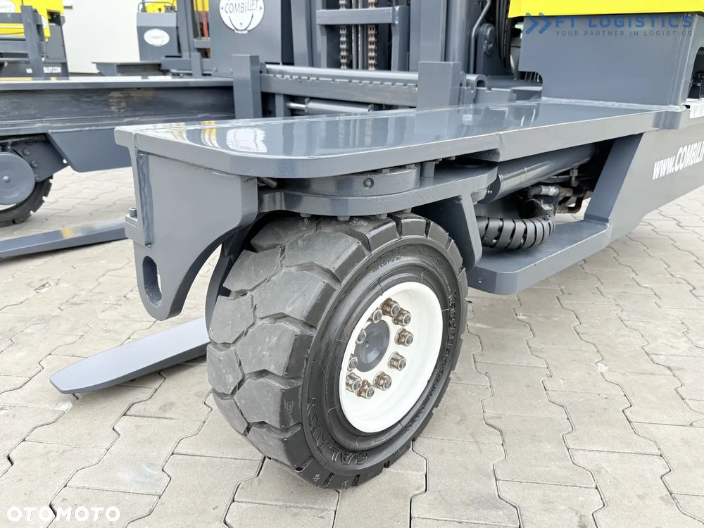 Combilift WÓZEK CZTEROKIERUNKOWY - WIELOKIERUNKOWY C4000 / GAS / DUPLEX 4600MM /JEDYNE 5614 MOTOGODZIN /  POZYCJONER WIDEŁ / PEŁNA KABINA - OGRZEWANIE / STAN IDEALNY / Szeroka oferta wózków czterokierunkowych i bocznych, dopasowanych do różnorodnych potrzeb i zastosowań - 3