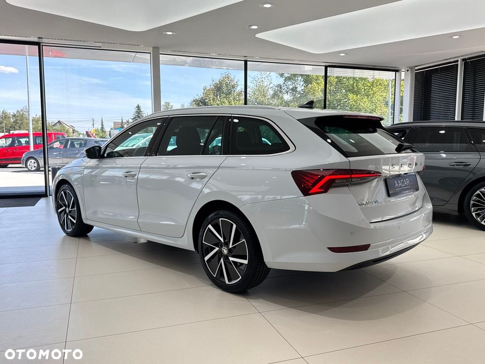 Skoda Octavia - 3