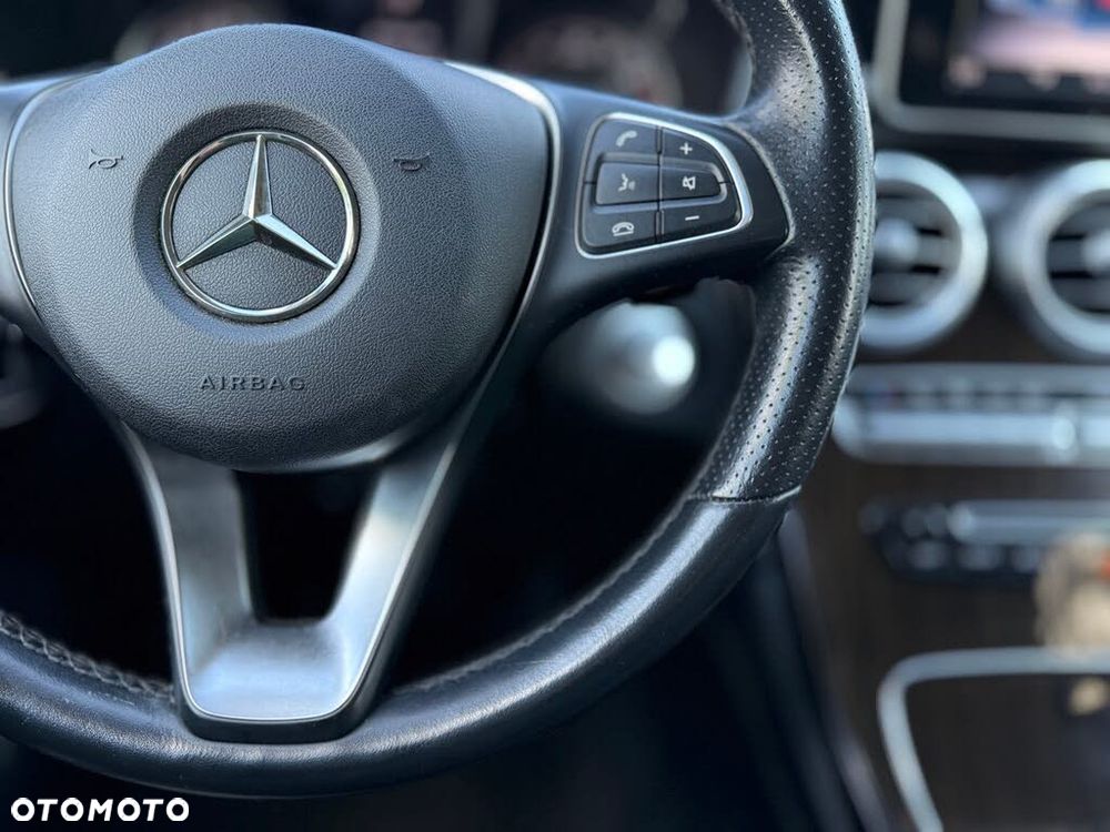 Mercedes-Benz GLC 300 4-Matic - 17