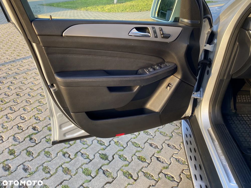 Mercedes-Benz ML 350 BlueTEC 4MATIC 7G-TRONIC - 11