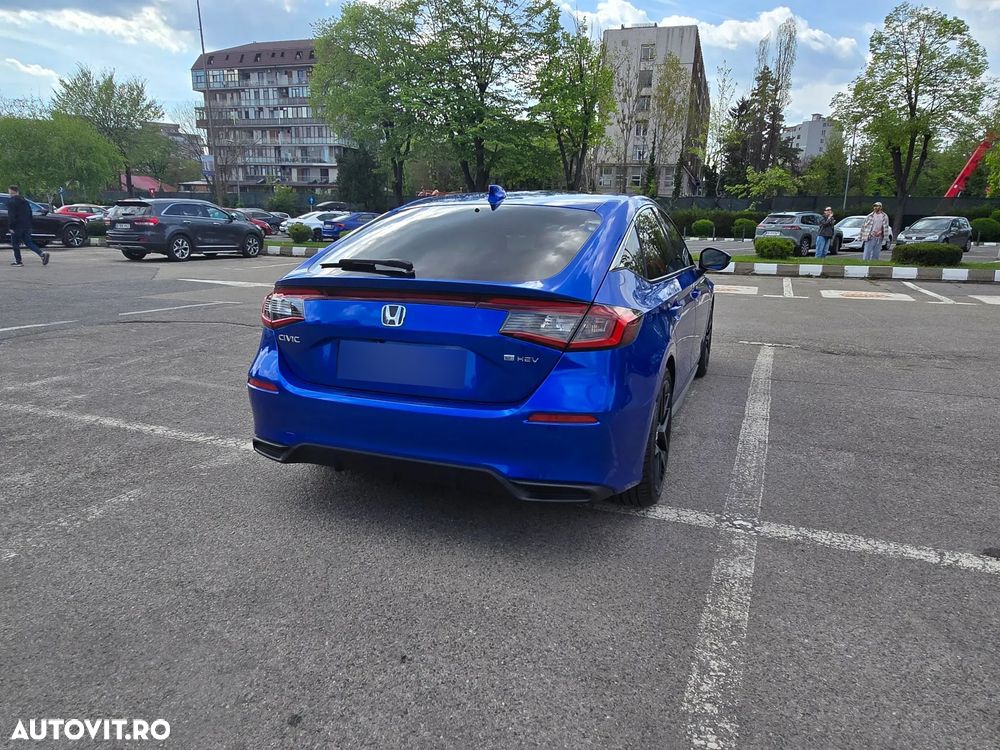 Honda Civic 2.0 e:HEV E-CVT Advance - 11