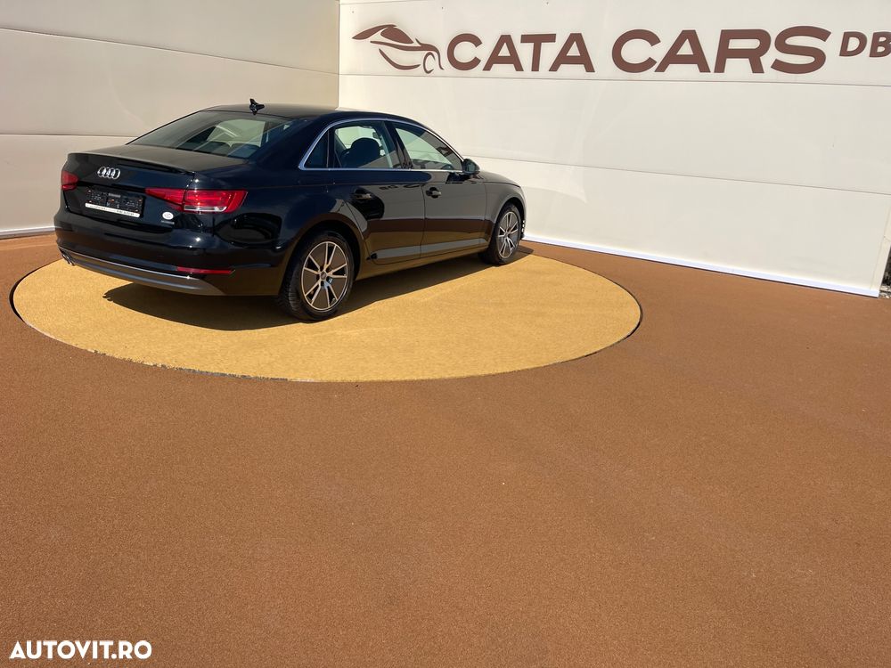 Audi A4 2.0 TDI S tronic quattro sport - 14