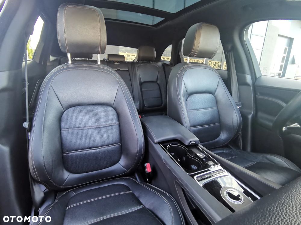 Jaguar F-Pace 35t AWD Prestige - 22