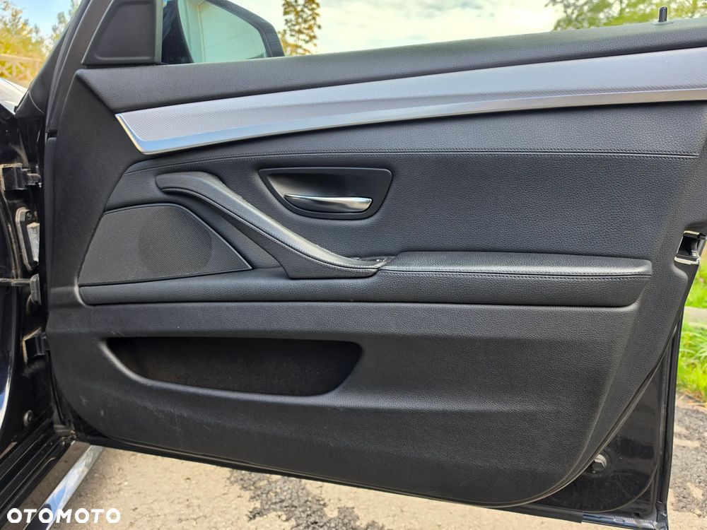 BMW Seria 5 - 28