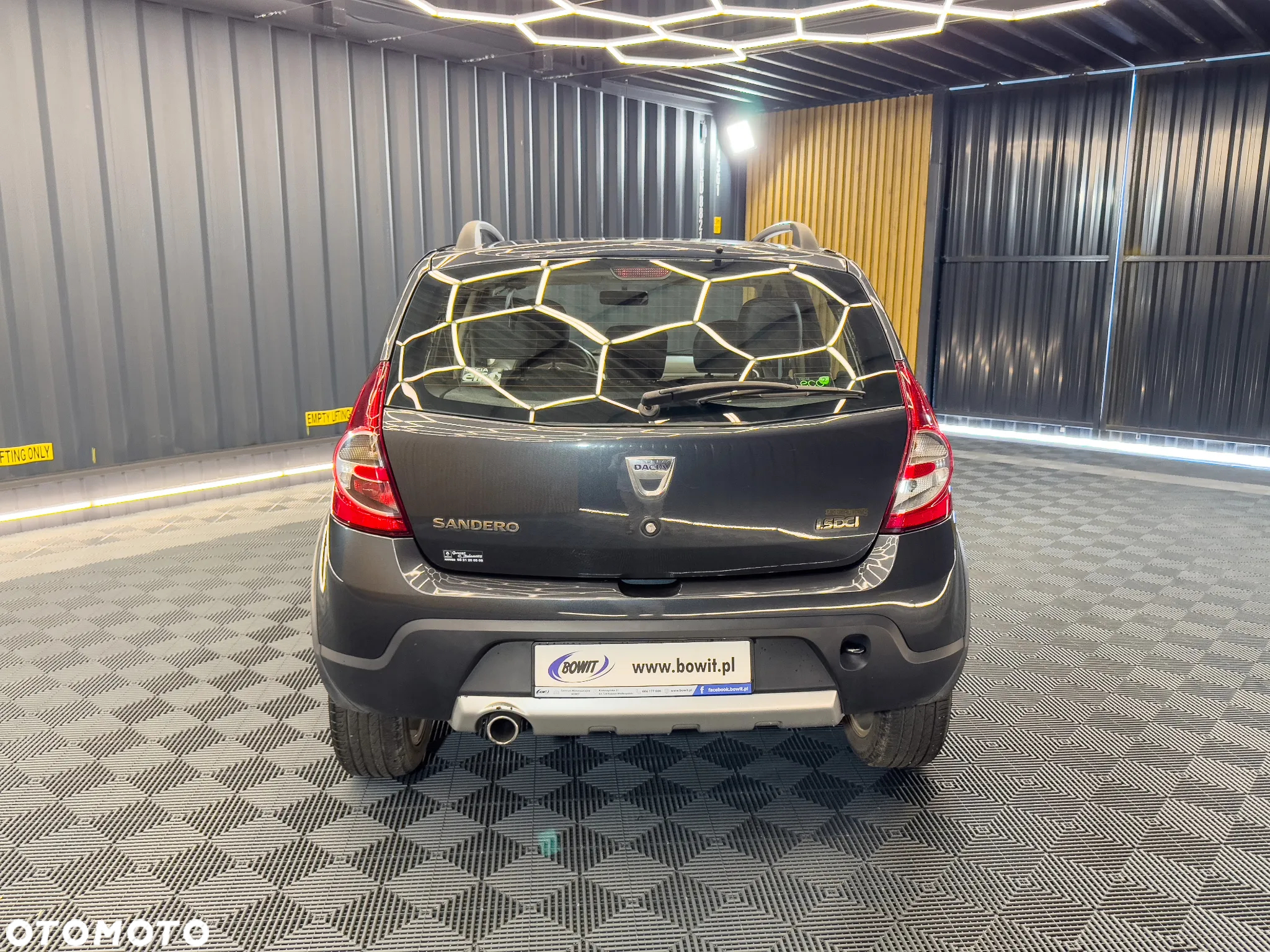 Dacia Sandero 1.5 dCi Laureate - 12