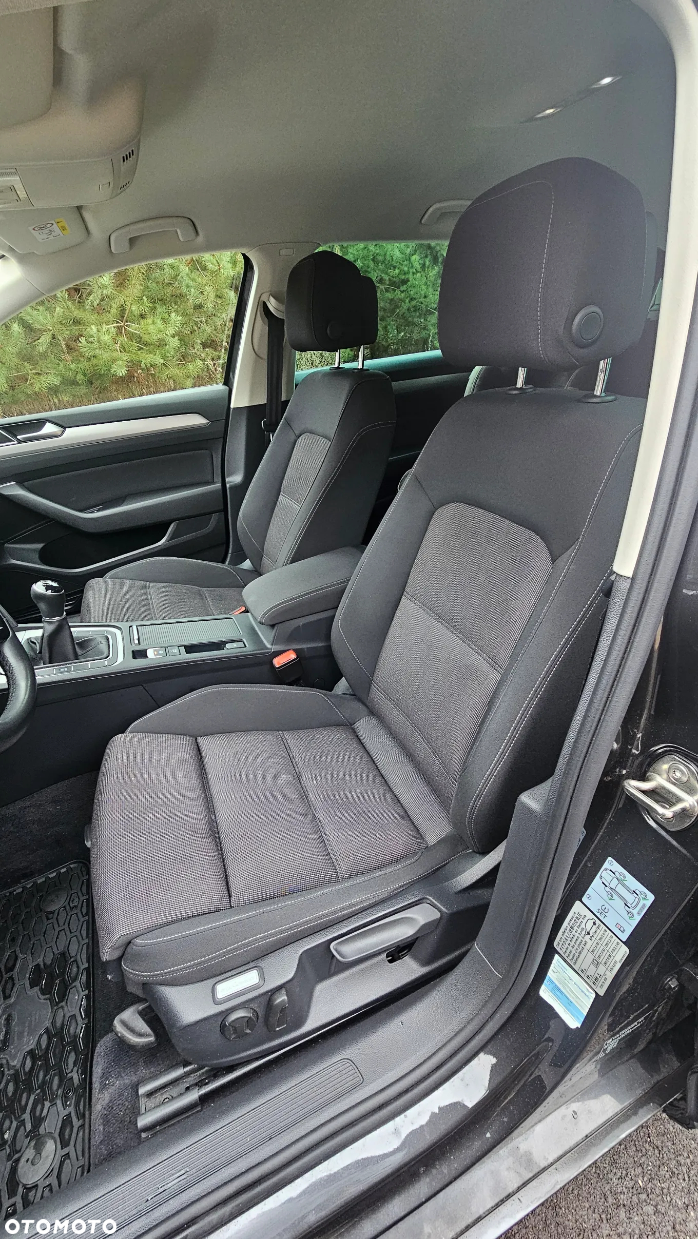 Volkswagen Passat 2.0 TDI BMT Comfortline - 9