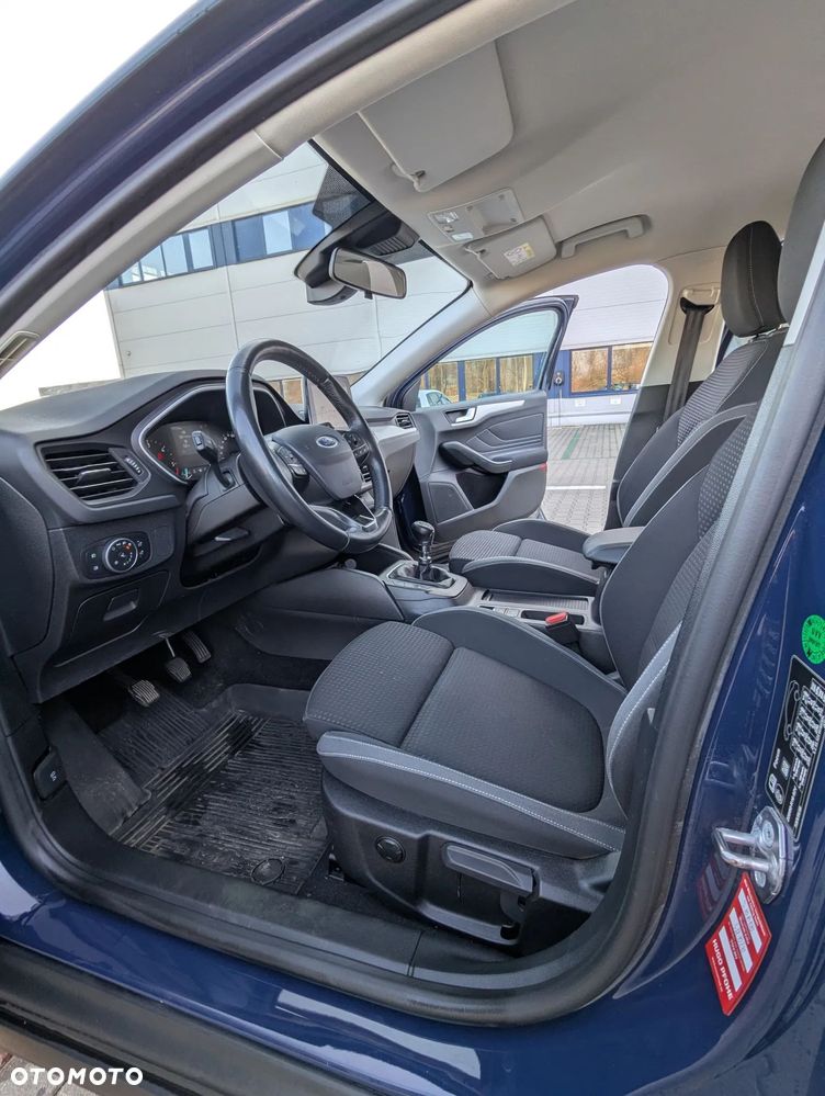 Ford Focus 1.5 EcoBlue Start-Stopp-System COOL&CONNECT - 14