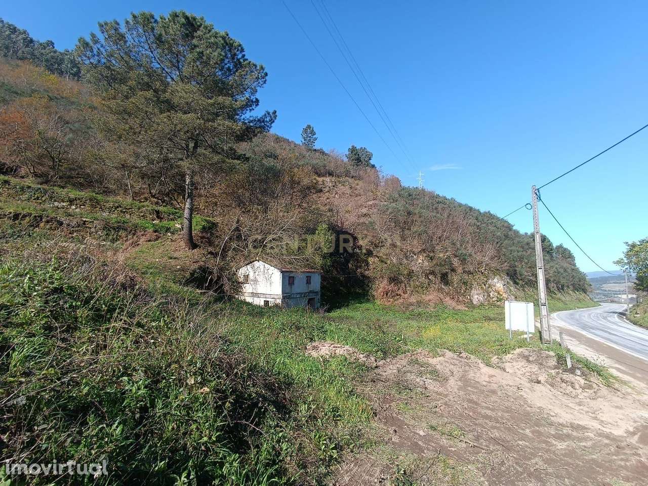 Moradia de dois quartos em Gondar,  perto da Amarante à face da estrad - Grande imagem: 4/8