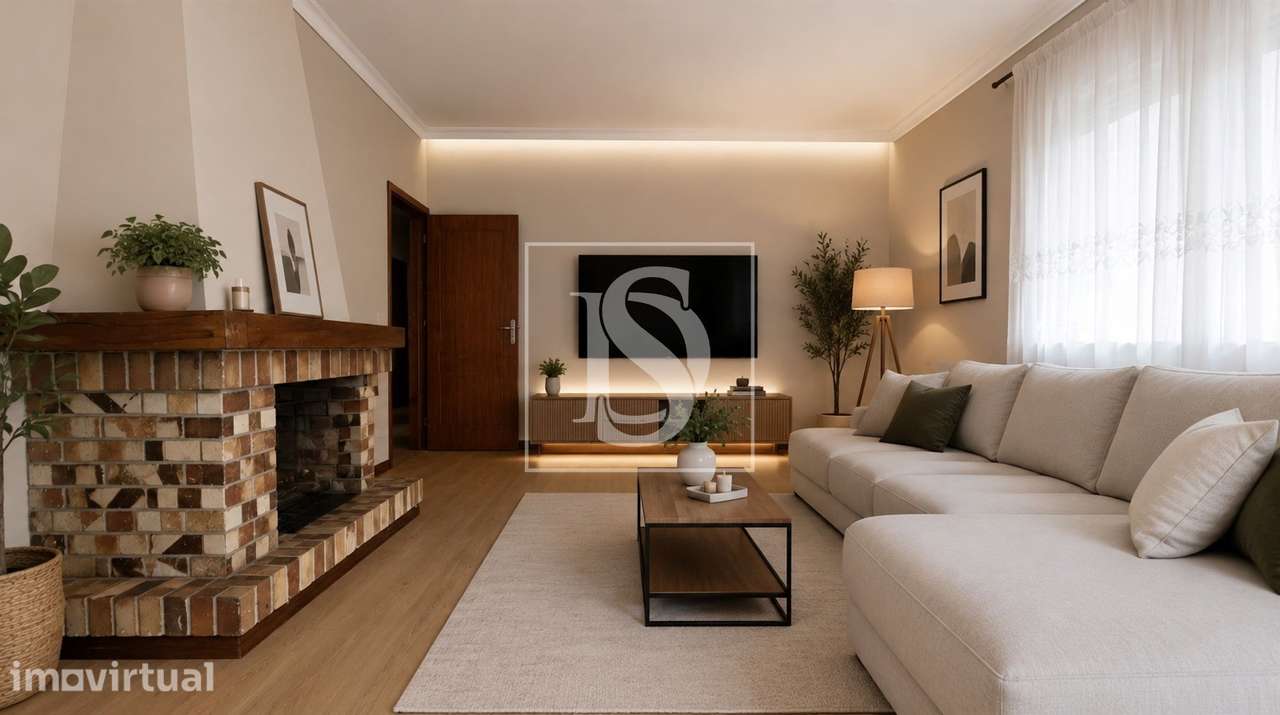 Apartamento T3 em Darque com muito espaço, 3 varandas e sótão - Grande imagem: 3/19