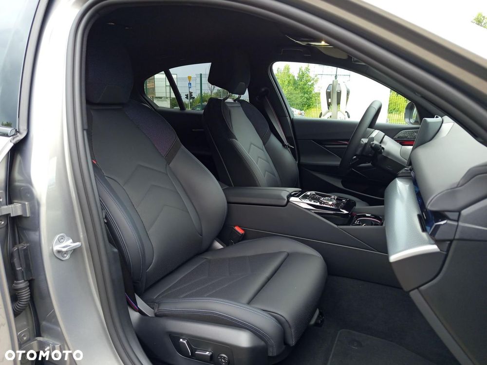 BMW Seria 5 - 19