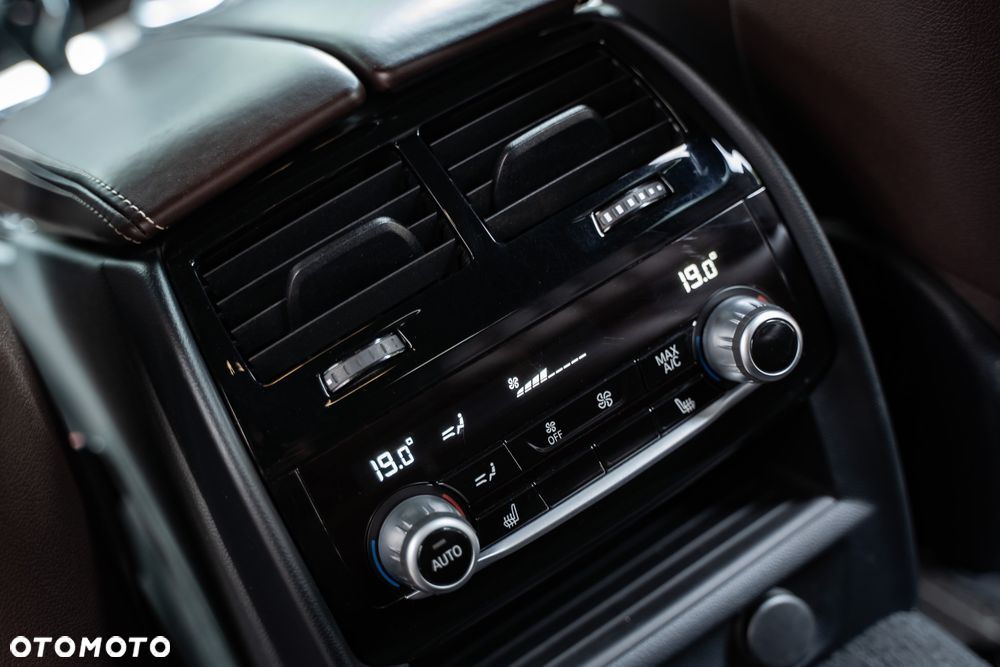 BMW 6GT 640i xDrive Luxury Line sport - 26