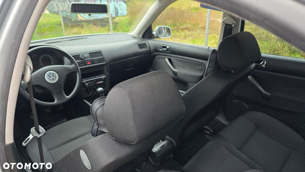 Volkswagen Bora 1.9 TDI - 14