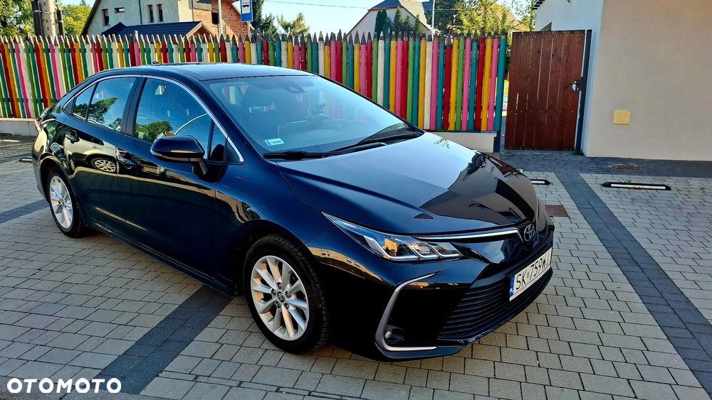 Toyota Corolla - 1