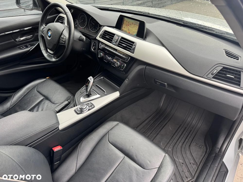 BMW Seria 3 318d - 12