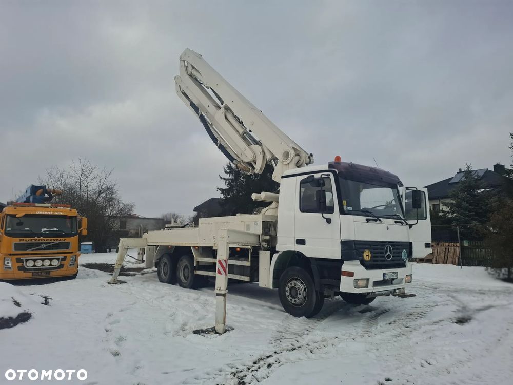 Mercedes-Benz Actros - 1