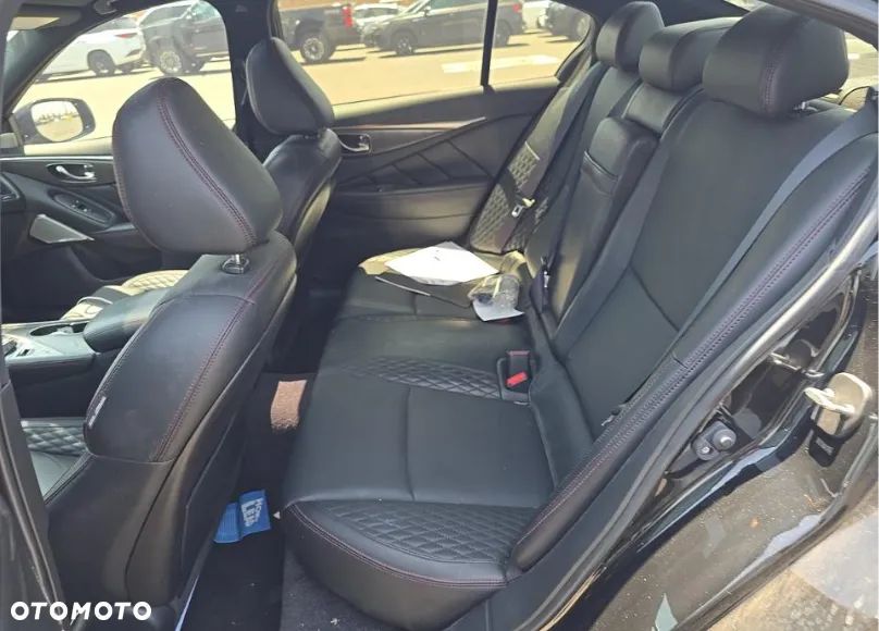 Infiniti Q50 - 10