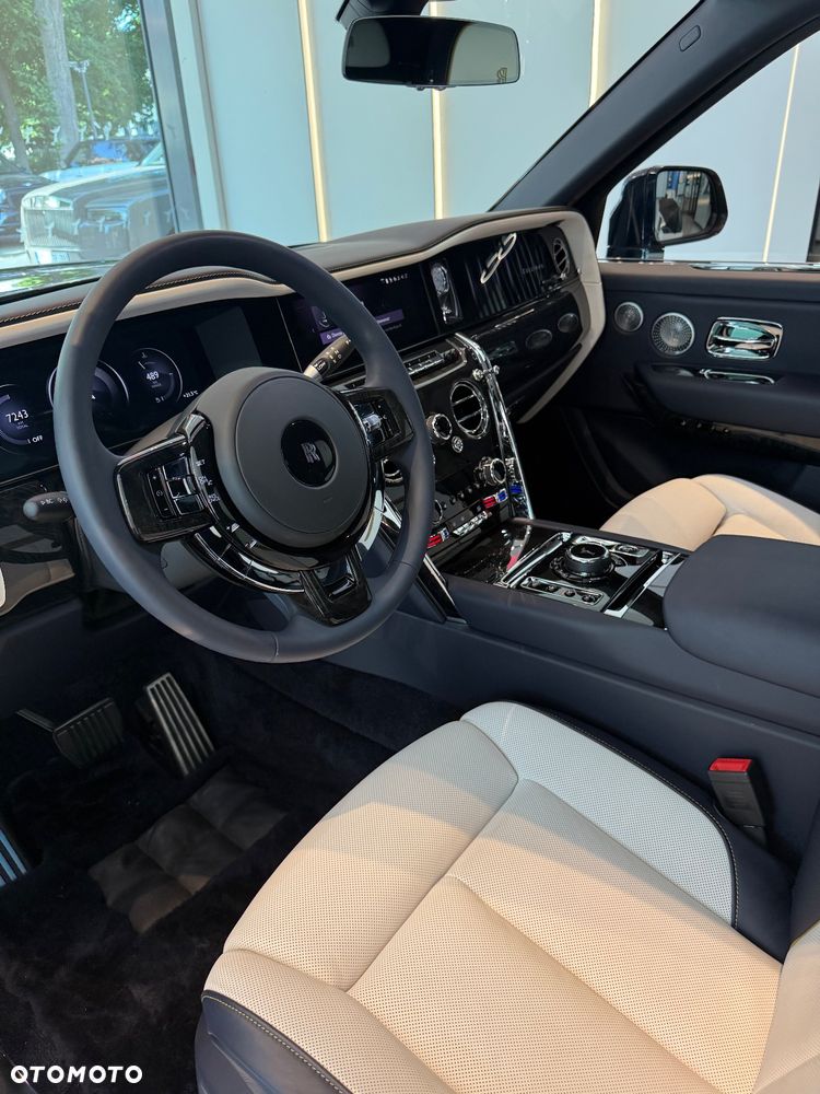 Rolls-Royce Cullinan - 17