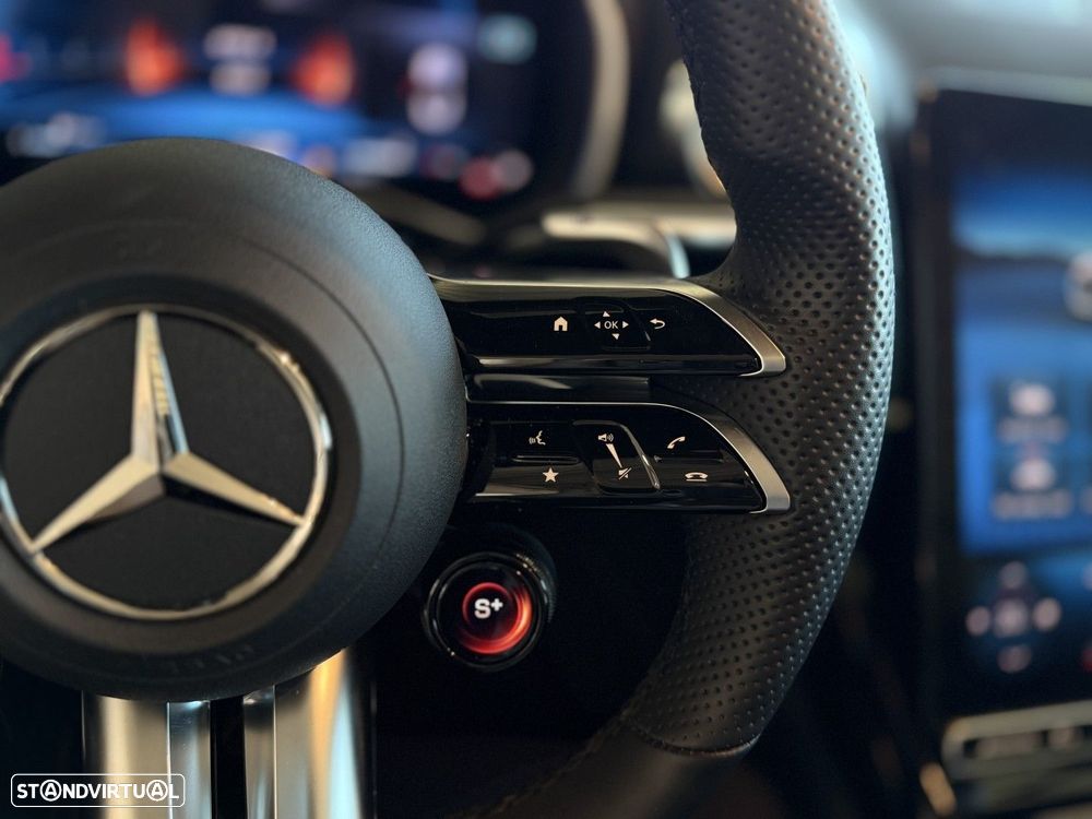 Mercedes-Benz SLS 63 AMG - 31