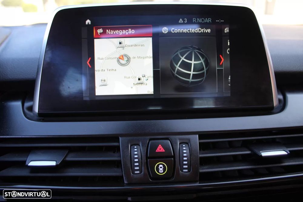 BMW 225xe Active Tourer Line Luxury - 21