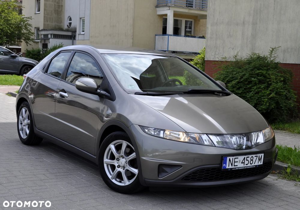 Honda Civic 1.8i-VTEC Comfort - 1