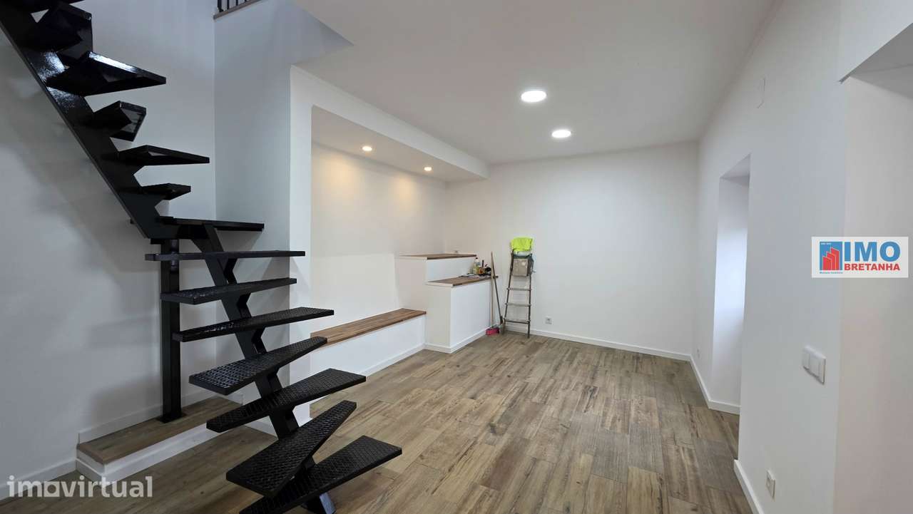 Moradia V2  Renovada - Castelo Branco - Grande imagem: 2/9