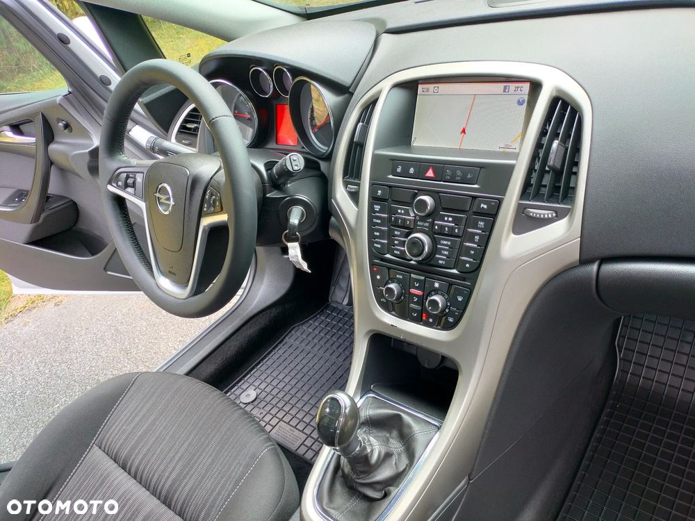 Opel Astra 1.7 CDTI DPF NAVI - 21
