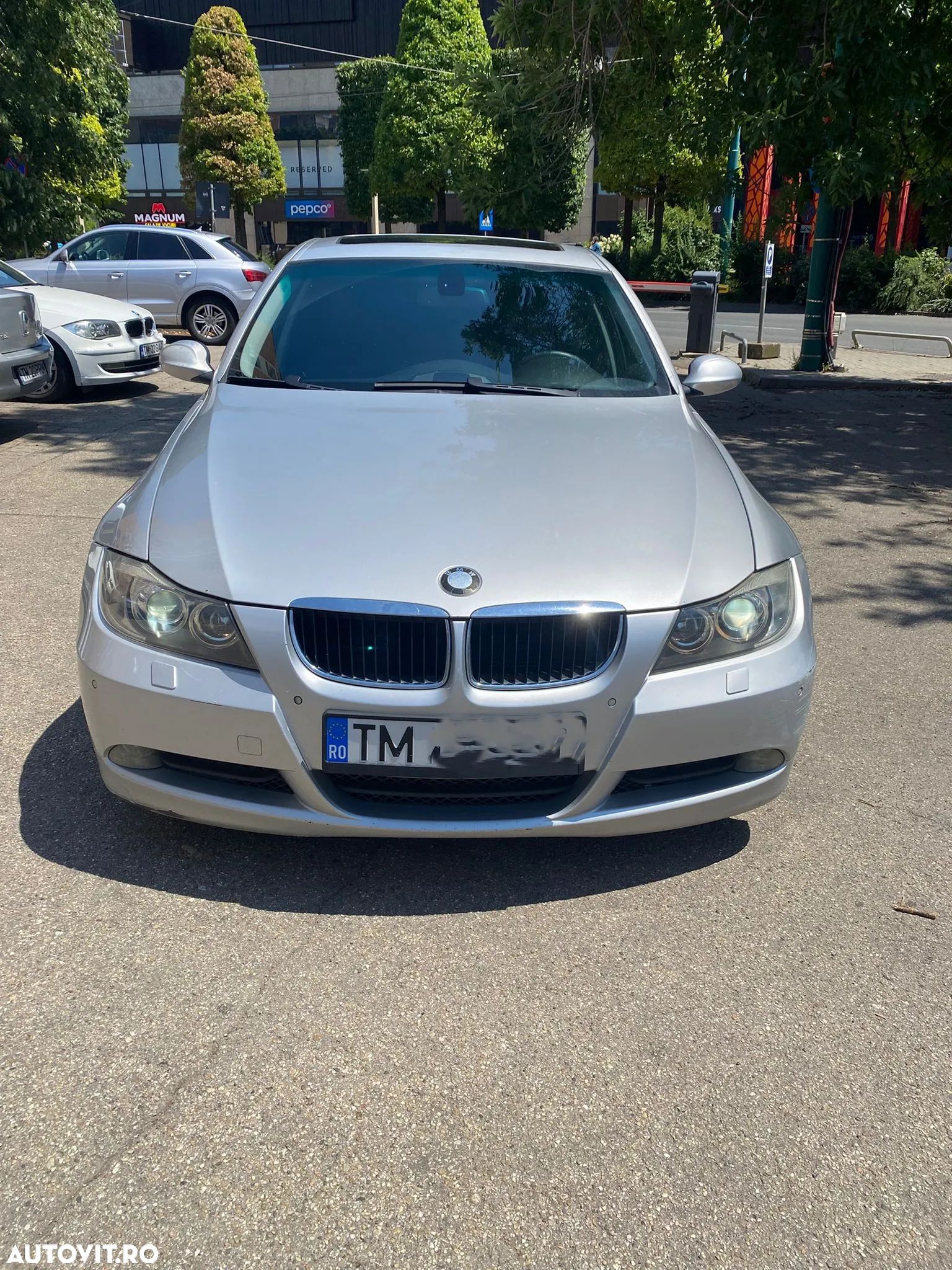 BMW Seria 3 - 1