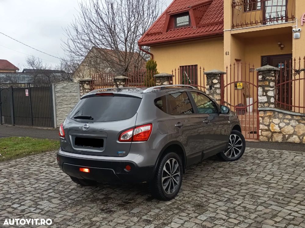 Nissan Qashqai - 4