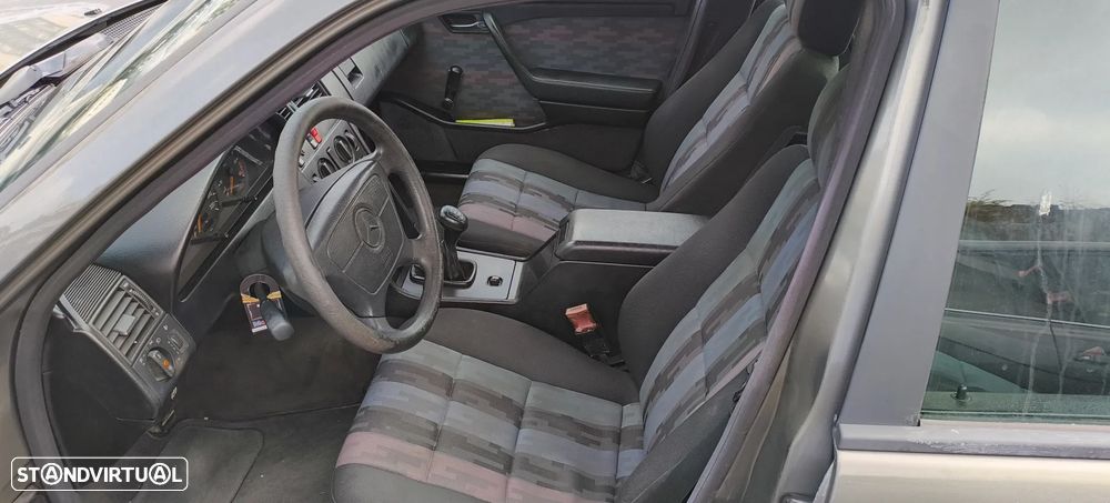 Mercedes-Benz C 220 D - 6