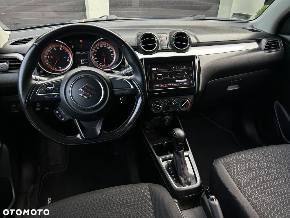 Suzuki Swift - 8