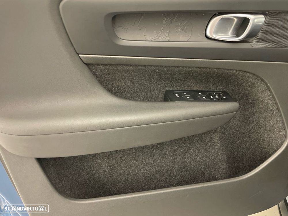 Volvo XC 40 Recharge Twin Plus - 16