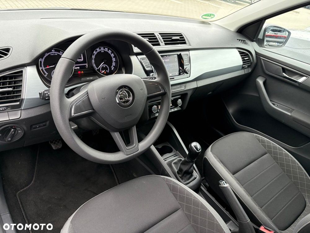 Skoda Fabia 1.0 TSI Active - 11