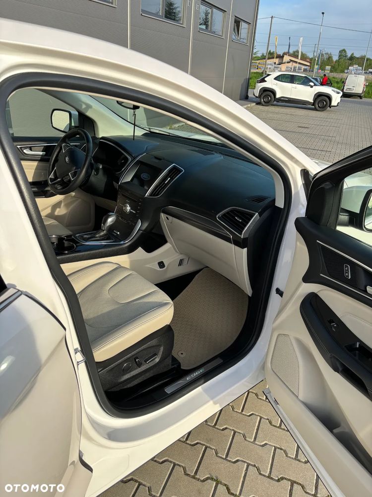 Ford Edge - 15