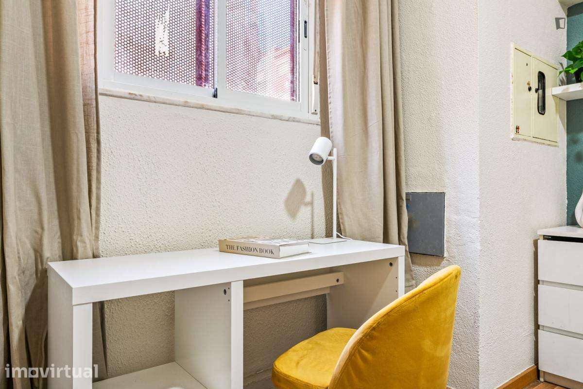 Quarto - localizado em Alameda Lisbon - Grande imagem: 5/20