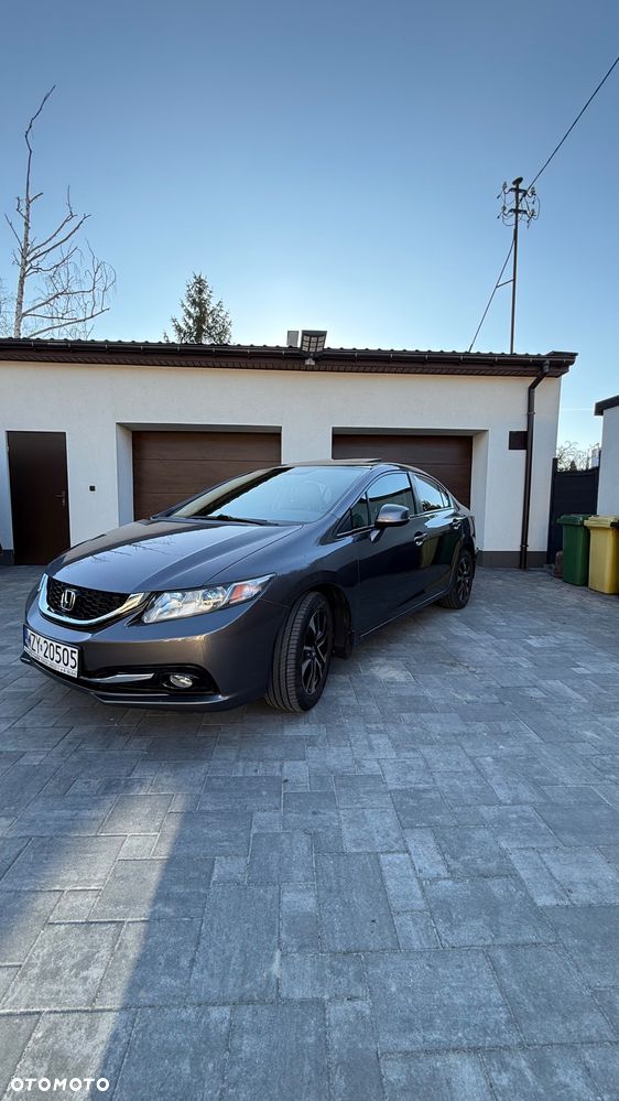 Honda Civic 1.8i-VTEC Automatik Executive - 2