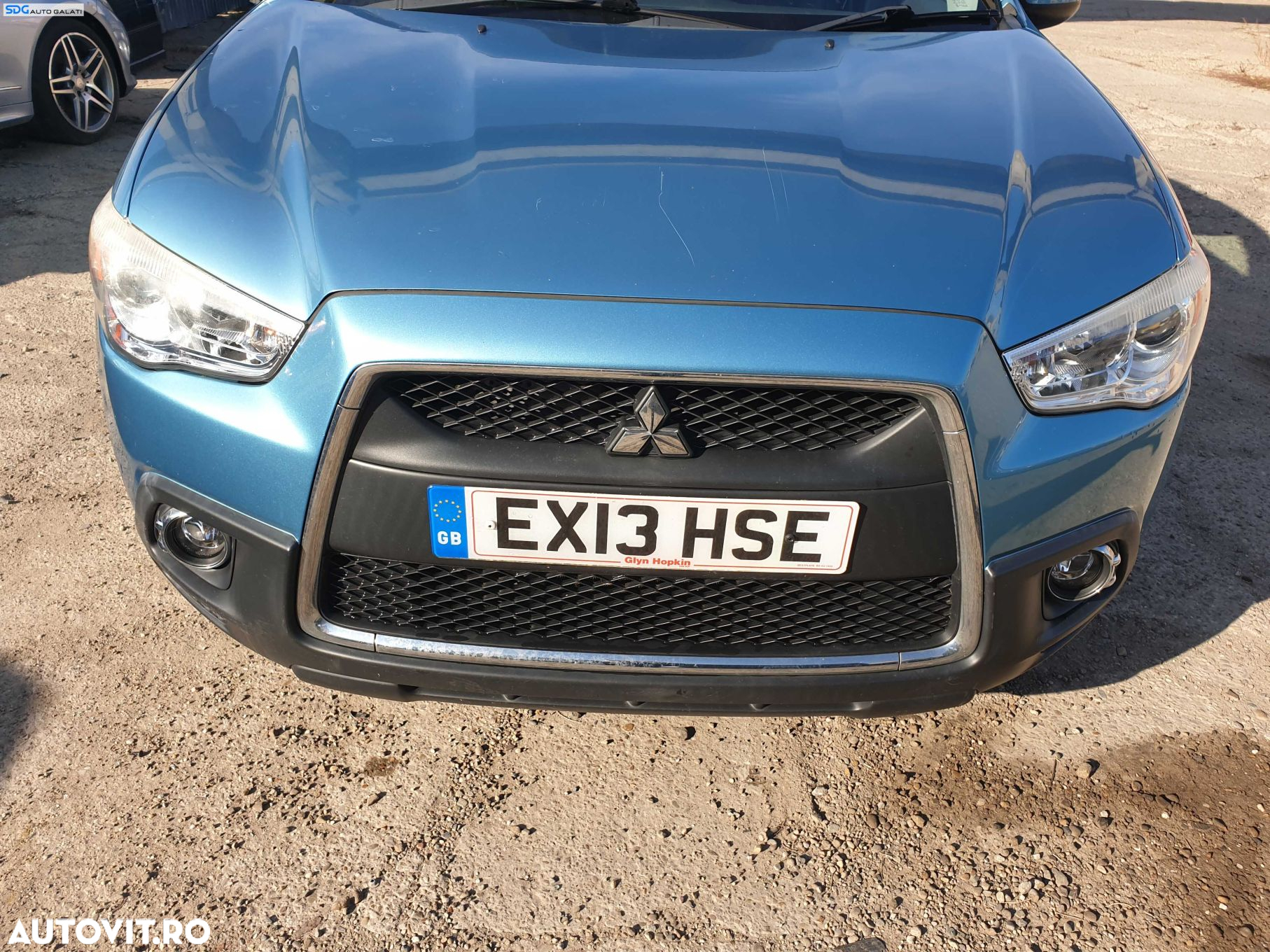 Bara Spoiler Fata cu Grila cu Emblema si Grile Proiectoare Mitsubishi ASX NFL Non Facelift 2010 - 2012 Culoare D17 [K0557] - 4