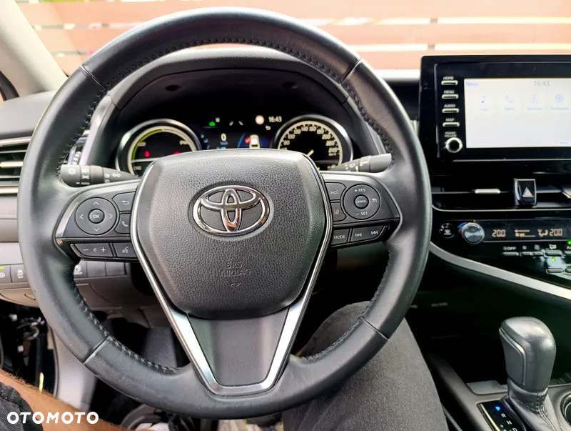 Toyota Camry 2.5 Hybrid Comfort CVT - 19