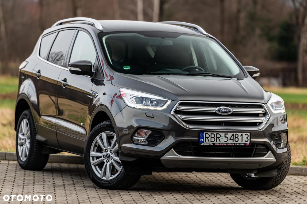 Ford Kuga 1.5 EcoBoost 4x4 Titanium - 2