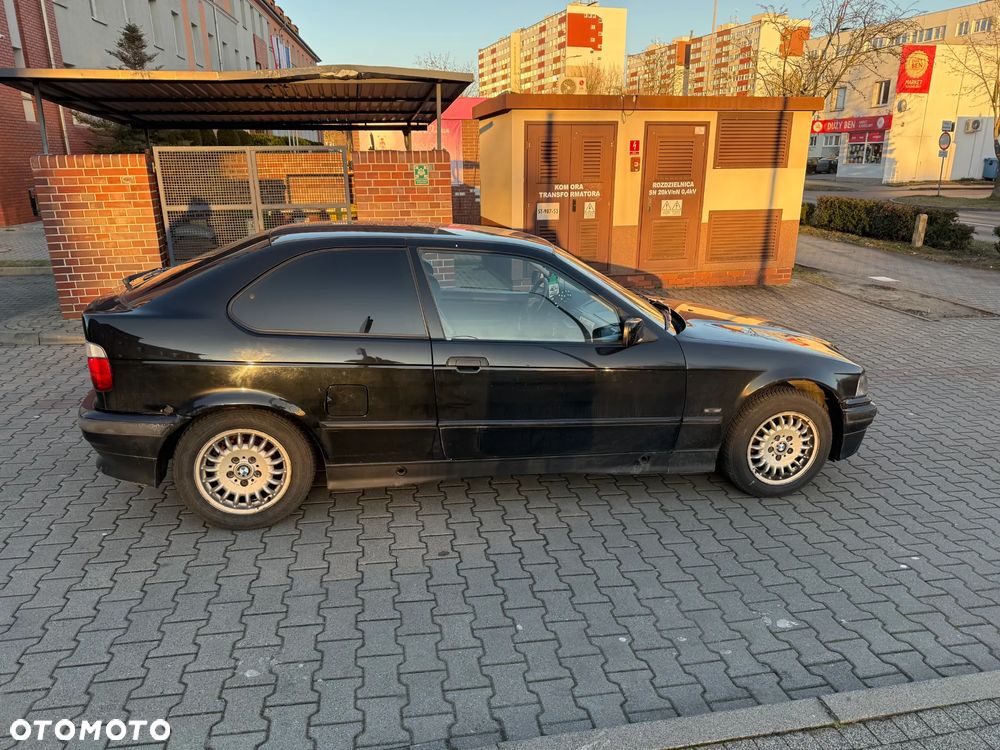 BMW Seria 3 316i - 7