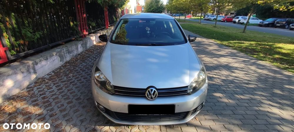 Volkswagen Golf 1.6 TDI DPF Style - 1