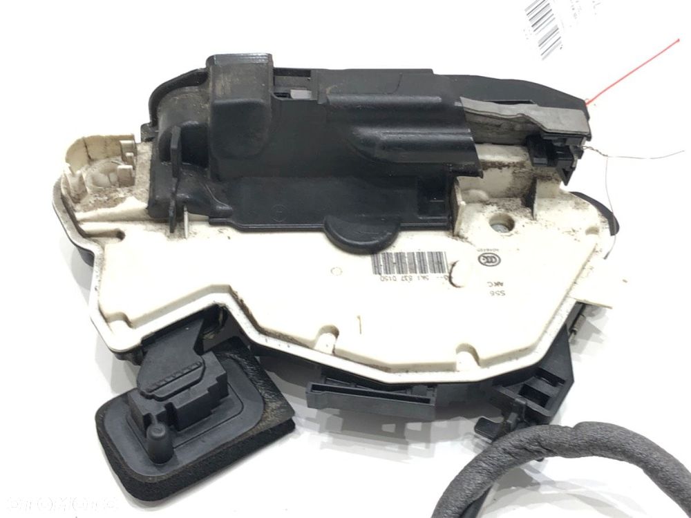 ZAMEK DRZWI LEWY PRZÓD  VW GOLF VII (5G1, BQ1, BE1, BE2) 2012 - 2022 1.2 TSI 77 kW [105 KM] benzyna - 2