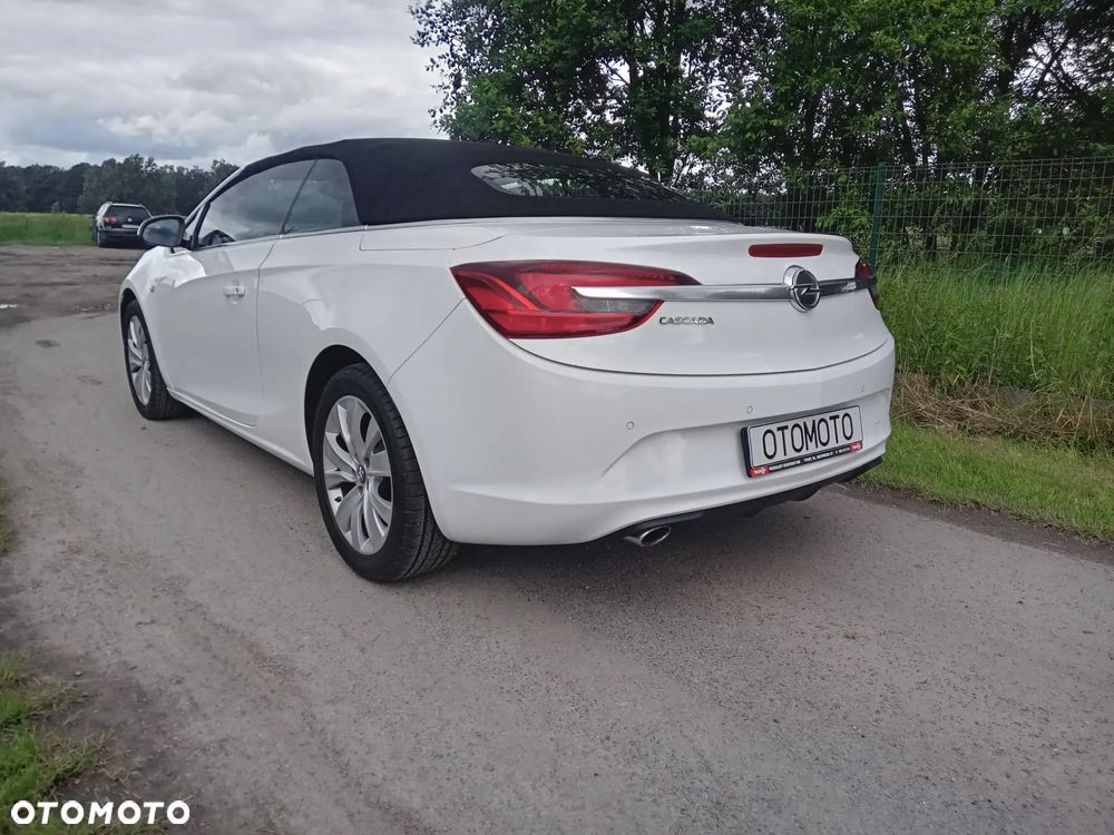 Opel Cascada 2.0 CDTI Cosmo S&S - 3
