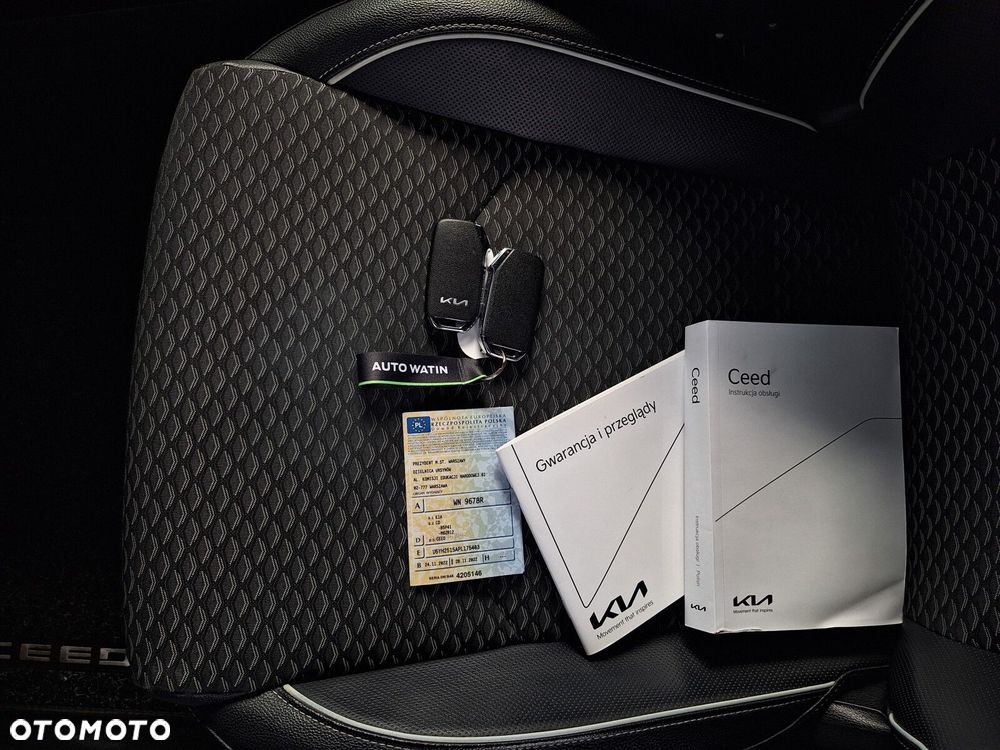 Kia Ceed 1.5 T-GDI Business Line - 40