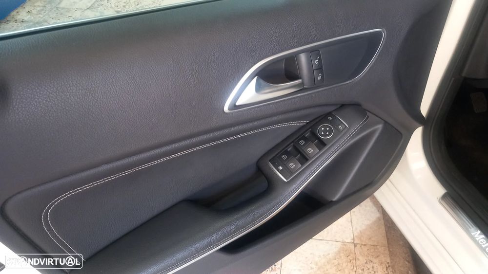 Mercedes-Benz A 180 CDI (BlueEFFICIENCY) Urban - 6