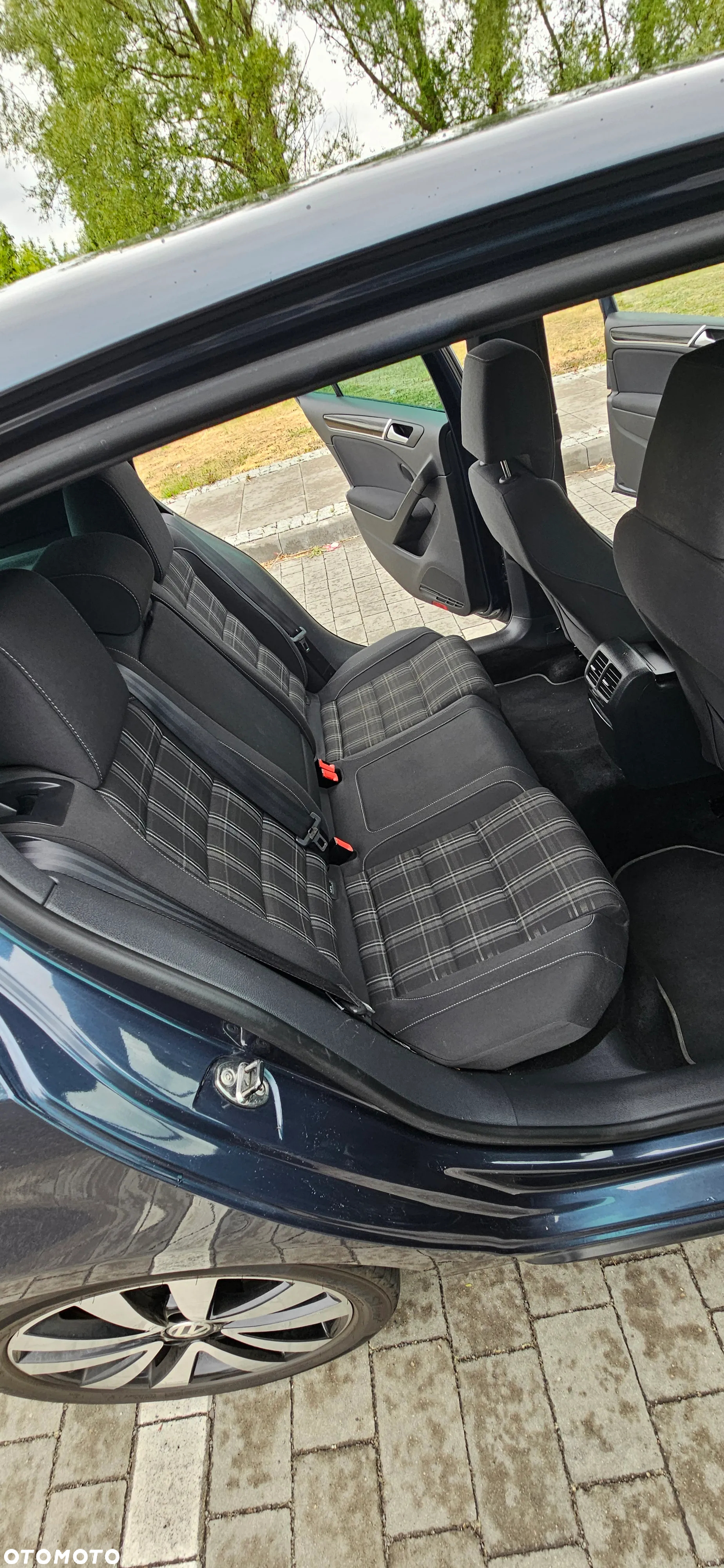 Volkswagen Golf 2.0 TDI DPF GTD - 25