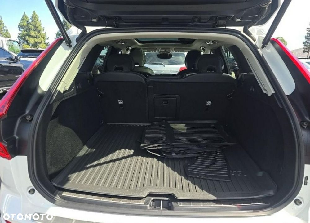 Volvo XC 60 - 11
