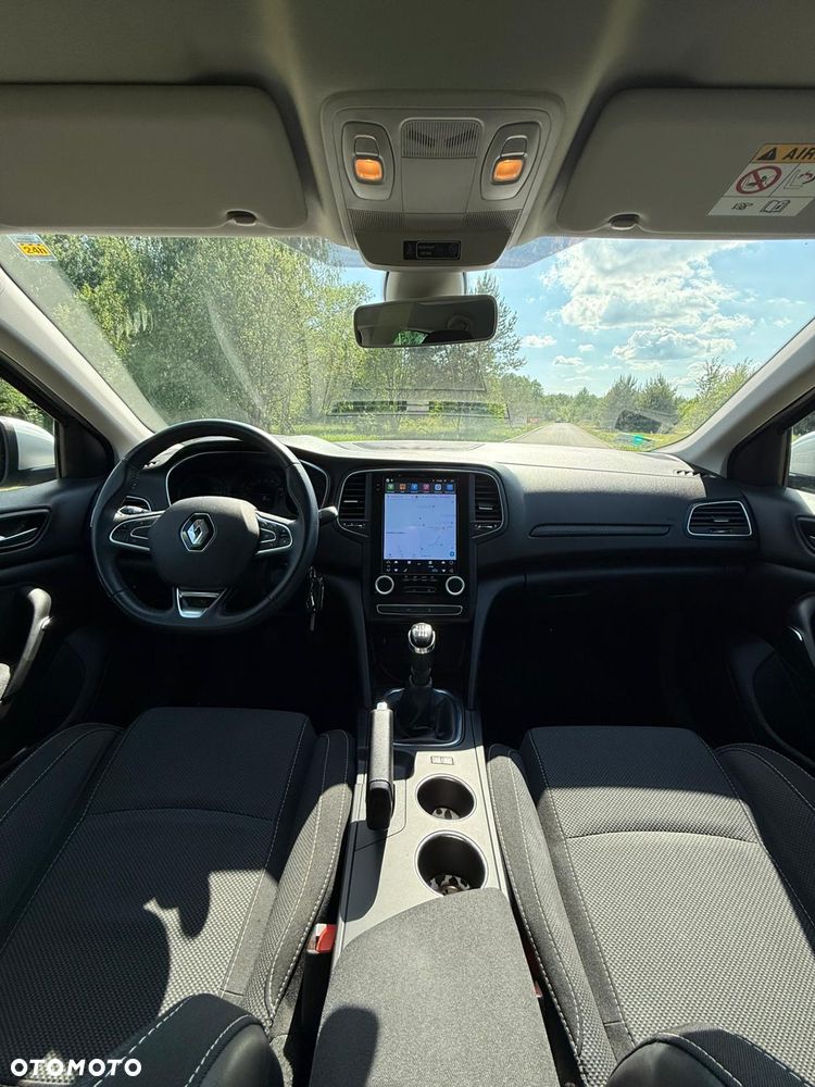 Renault Megane 1.3 TCe FAP Intens - 8