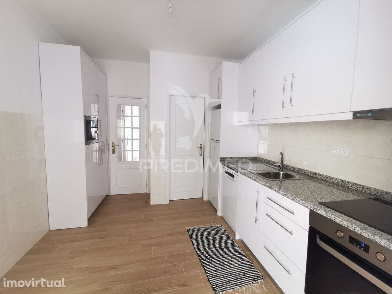 Apartamento T4 + T0 - Grande imagem: 2/39