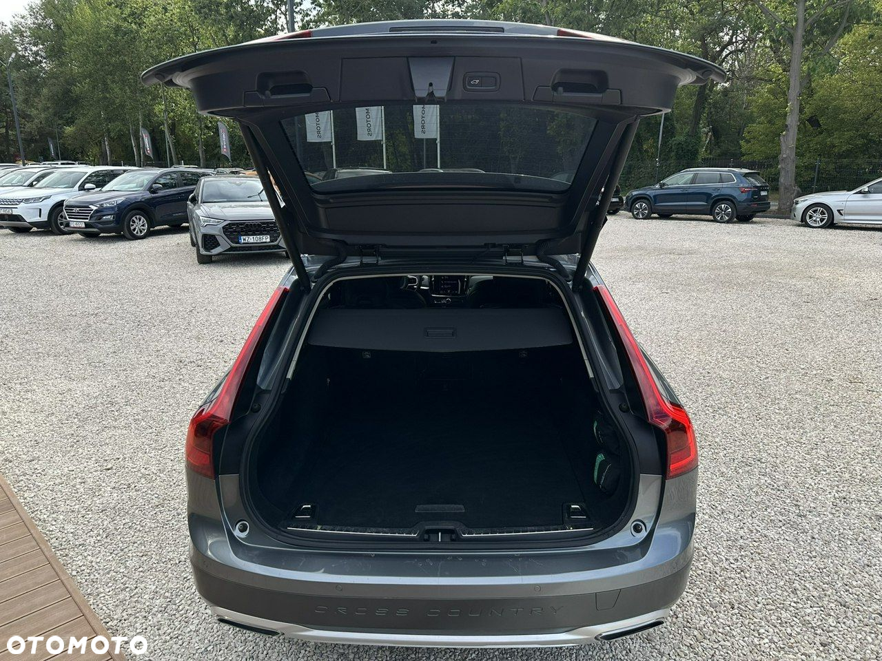Volvo V90 Cross Country D5 SCR AWD Pro - 10