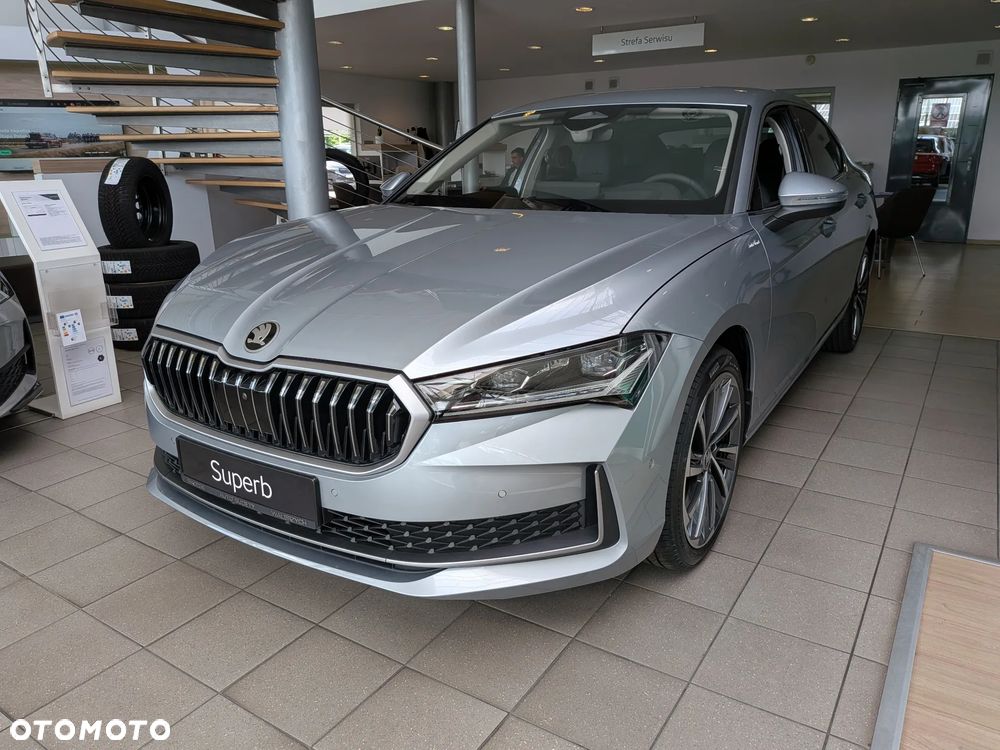 Skoda Superb 1.5 TSI L&K DSG - 5